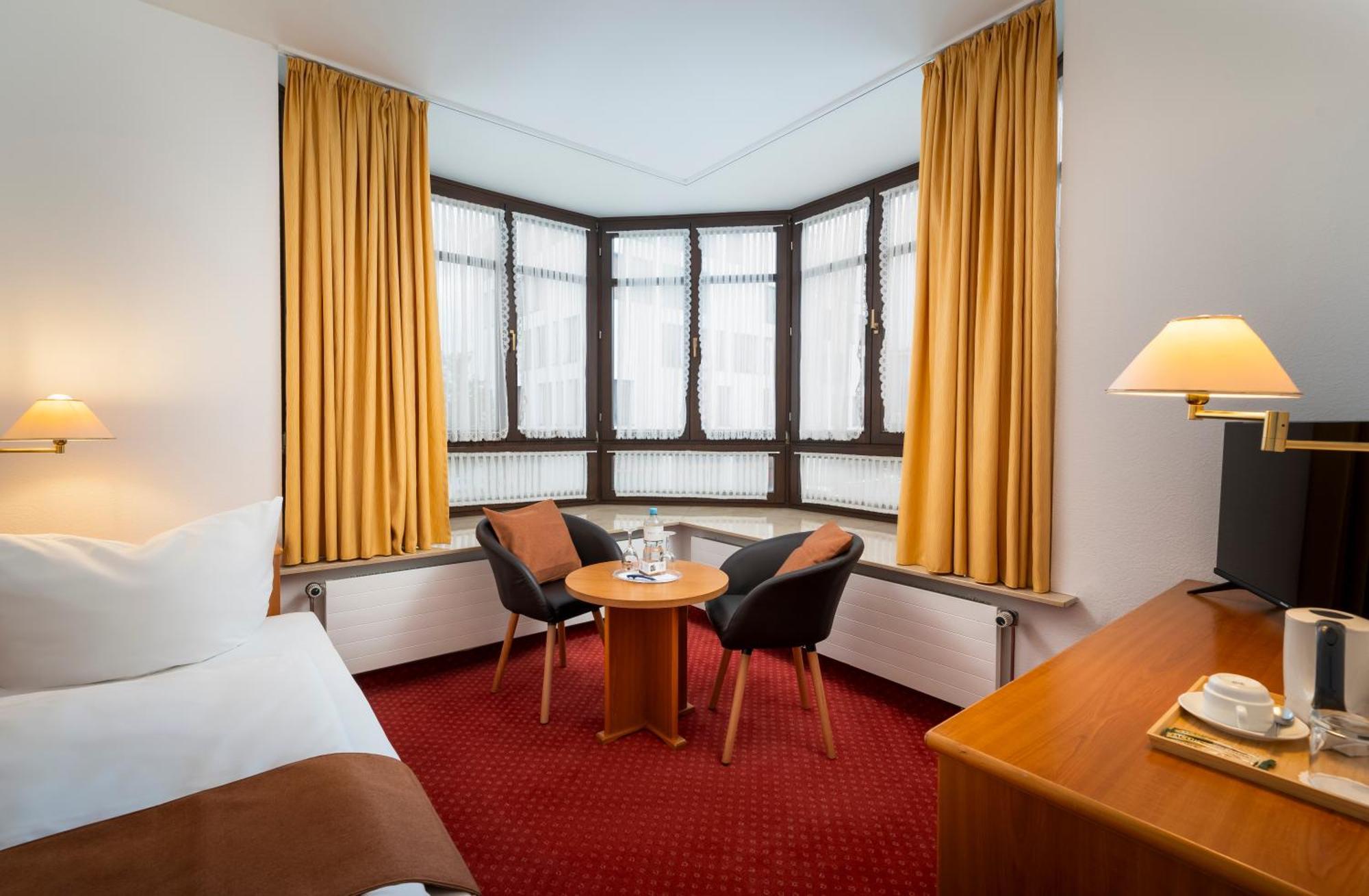Arkaden Hotel Kelkheim Zewnętrze zdjęcie