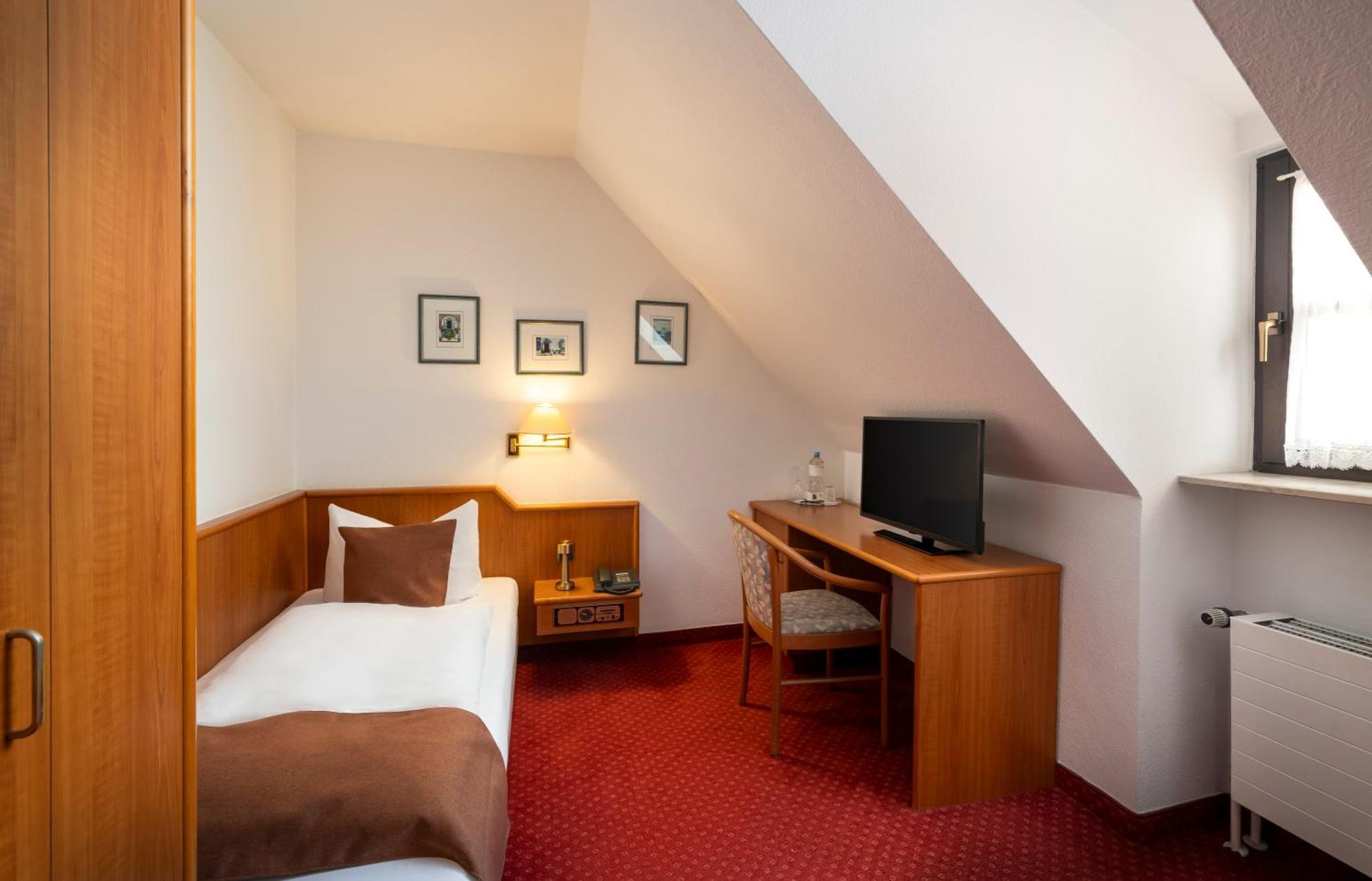 Arkaden Hotel Kelkheim Zewnętrze zdjęcie
